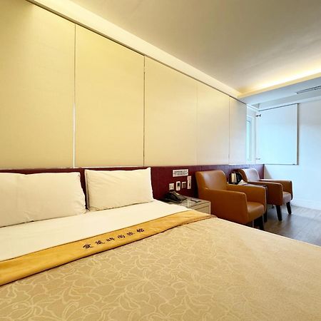 アイ ライ ファッション ホテル 台中市 エクステリア 写真